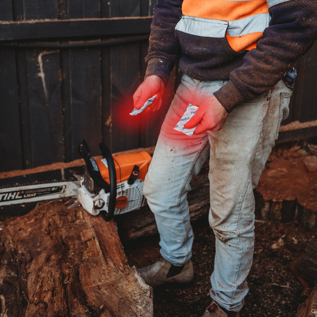 FlexEze Hand Warmers are perfect for those that work outdoors in the cold elements. FlexEze is trusted by tradespeople, farmers, gardeners and zoo keepers. 